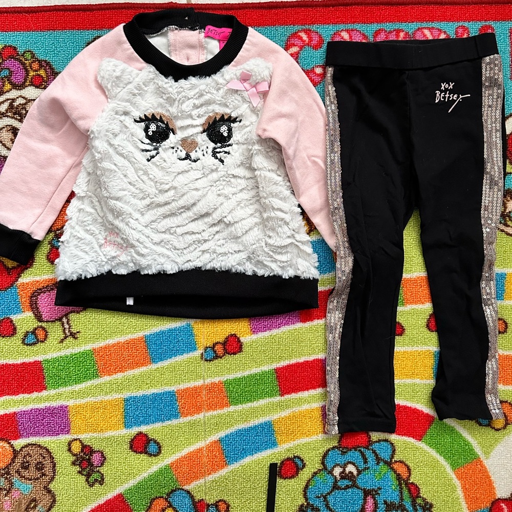Betsey Johnson baby girls 🧒 matching cat 🐱 set.